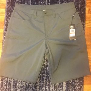 Men’s Under Armor Golf Shorts size 36